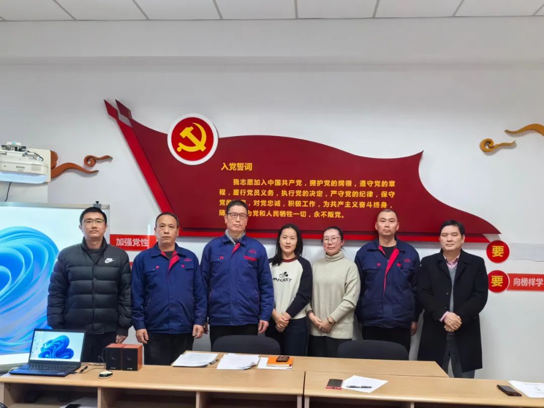 ��ʢ�����ٿ����Ľ칤��ίԱ�ỻ��ѡ�ٴ��